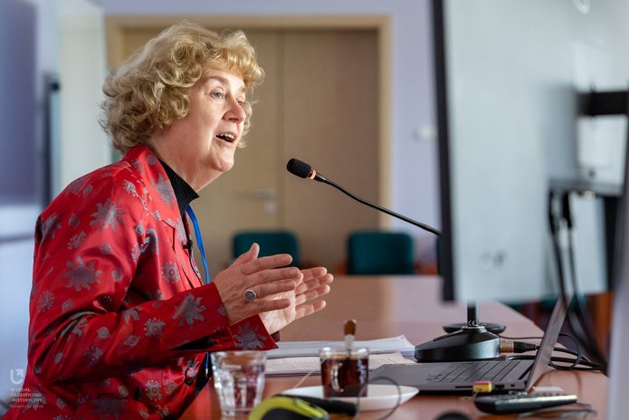 Prof. Joanita Vroom wygłasza wykład